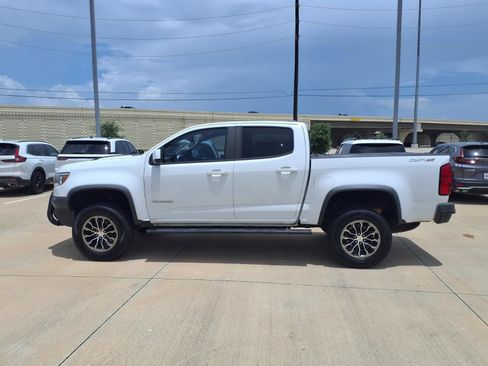 Used 2018 Chevrolet Colorado ZR2 w/ LPO, Gearon Bar Package AWD/4WD image 3
