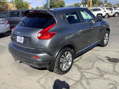 Used 2012 Nissan Juke SL w/ Sport Pkg image 12