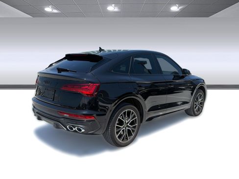 Certified 2023 Audi SQ5 Prestige w/ Prestige Package AWD/4WD image 8