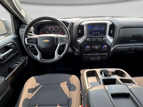 Used 2021 Chevrolet Silverado 1500 LT AWD/4WD image 23