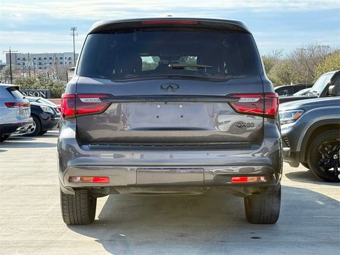 Used 2023 INFINITI QX80 Sensory w/ All-Season Package image 7