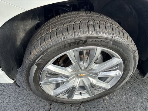 Used 2023 Chevrolet Silverado 1500 High Country w/ High Country Premium Package image 10