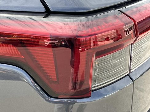 New 2026 Subaru Outback Premium w/ Premium/Limited Package 2 AWD/4WD image 10