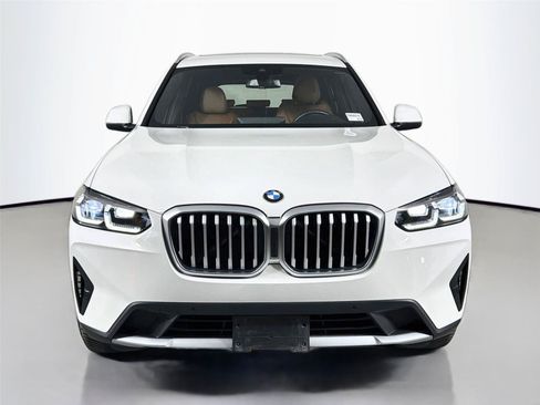 Used 2022 BMW X3 sDrive30i w/ Premium Package 2 RWD image 2