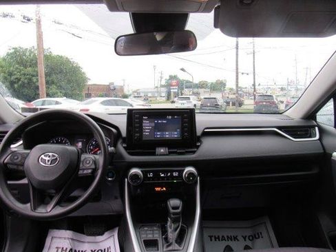 Used 2019 Toyota RAV4 XLE w/ All Weather Liner Package AWD/4WD image 17