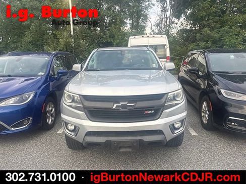 Used 2015 Chevrolet Colorado Z71 w/ LPO, Bed Protection Package AWD/4WD image 3