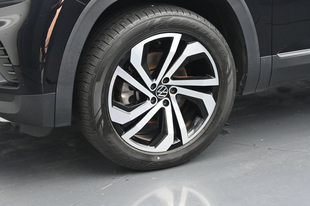 Used 2022 Volkswagen Atlas SEL AWD/4WD image 12