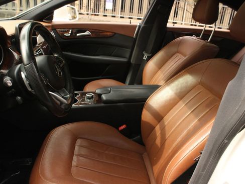 Used 2015 Mercedes-Benz CLS 400 image 14