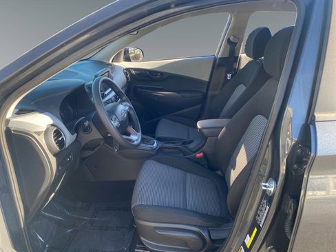 Used 2020 Hyundai Kona SE image 9