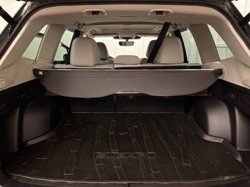 Used 2023 Subaru Forester Premium AWD/4WD image 9