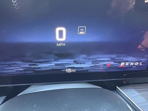 New 2025 Chevrolet Suburban Premier w/ Sun And Tow Package image 24