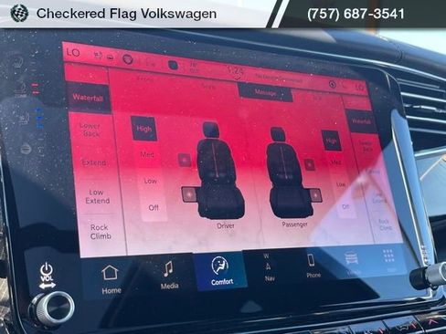 Used 2024 Jeep Grand Wagoneer L Series II w/ Quick Order Packagew 28T image 45