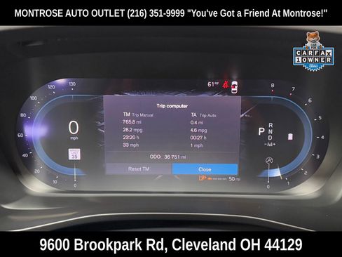 Used 2023 Volvo XC40 B5 Core image 21