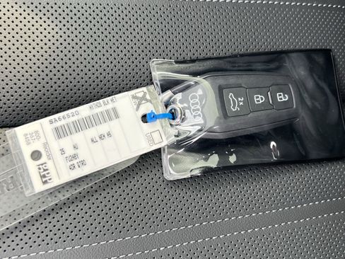 Used 2025 Audi A5 2.0T Premium Plus w/ Premium Plus image 38