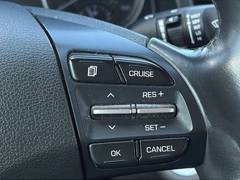 Used 2020 Hyundai Elantra Value Edition FWD image 20