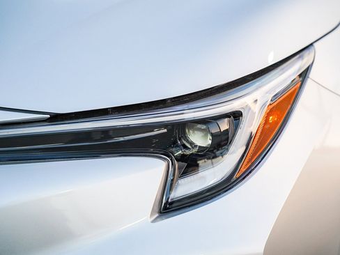 New 2026 Toyota Corolla SE image 5