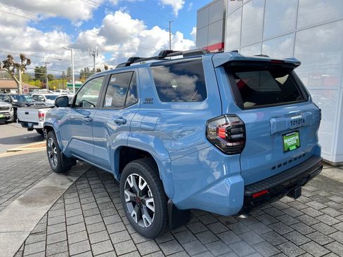 New 2026 Toyota 4Runner TRD Sport Premium AWD/4WD image 3