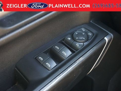 Used 2022 GMC Sierra 1500 AT4 AWD/4WD image 28
