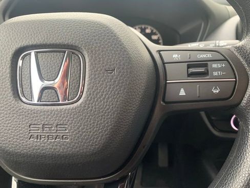 Used 2024 Honda HR-V LX image 7