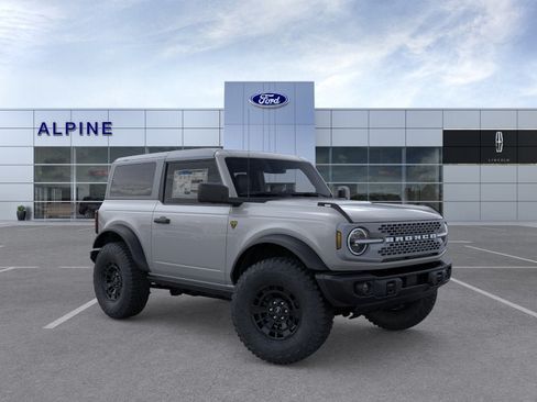 New 2026 Ford Bronco Badlands AWD/4WD image 7