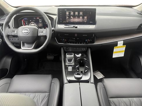 New 2026 Nissan Rogue Platinum w/ Platinum Premium Package image 10