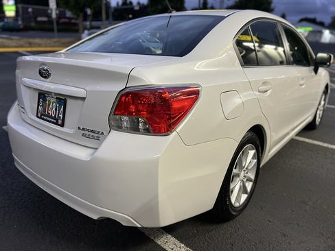 Used 2014 Subaru Impreza 2.0i Premium AWD/4WD image 5
