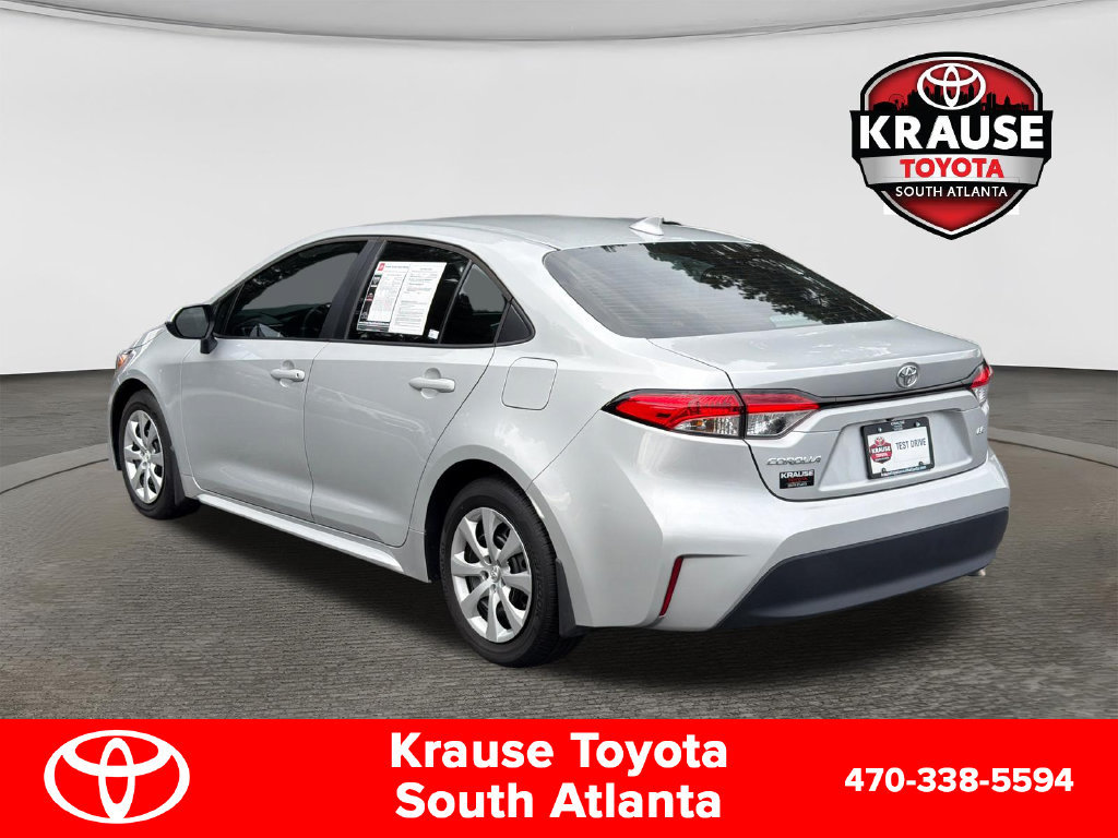 Used 2025 Toyota Corolla LE FWD image 6