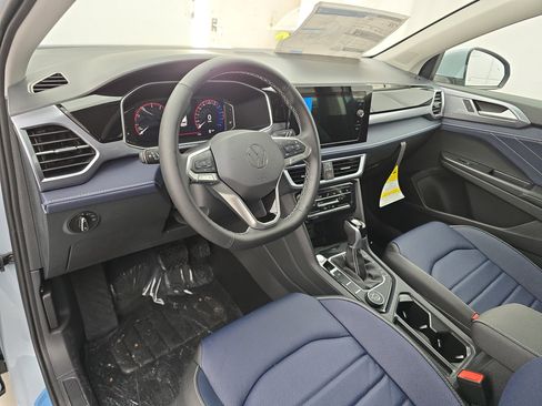 New 2026 Volkswagen Taos SEL image 15