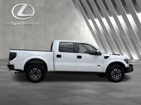 Used 2014 Ford F150 Raptor w/ Equipment Group 801A Luxury image 4