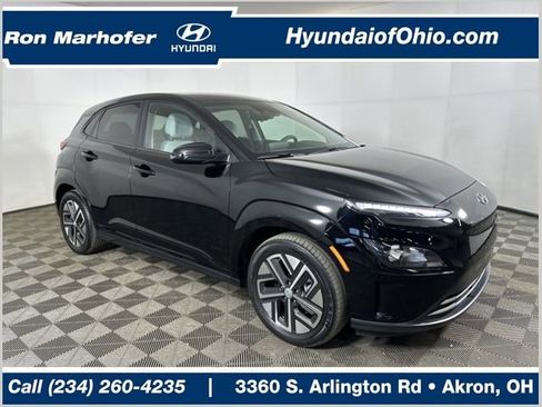 Used 2023 Hyundai Kona SE image 1