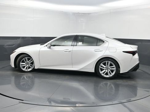 Used 2023 Lexus IS 300 w/ Comfort Package RWD image 39