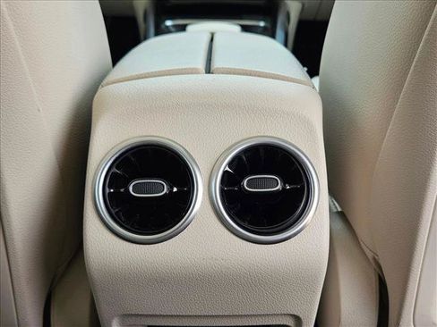 Certified 2023 Mercedes-Benz GLB 250 image 17
