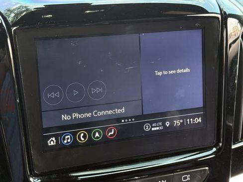 Used 2022 Chevrolet Traverse RS FWD image 19