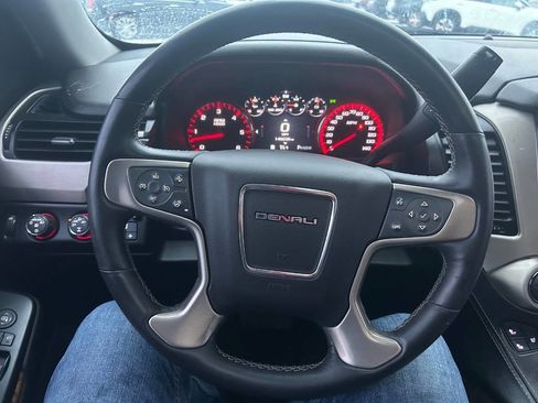 Used 2015 GMC Yukon Denali w/ Open Road Package image 22
