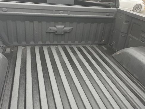 Used 2021 Chevrolet Silverado 1500 RST image 10