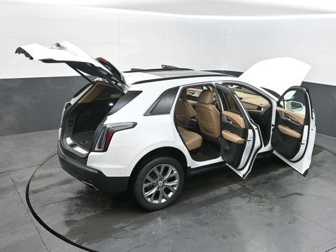 Used 2020 Cadillac XT5 Sportv w/ Platinum Package image 45