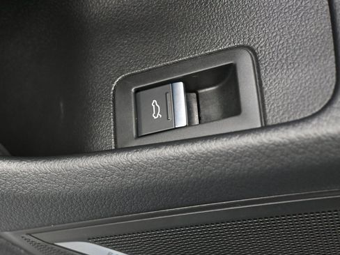 Used 2022 Audi A6 Premium Plus w/ Premium Plus Package image 22