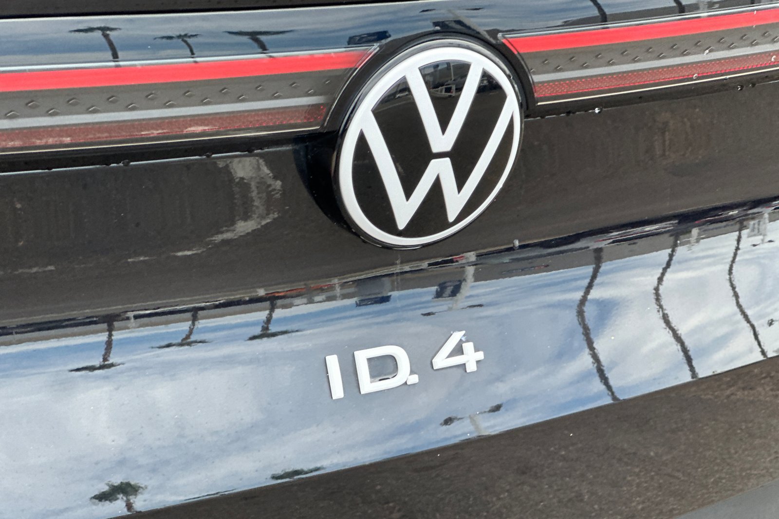 Used 2023 Volkswagen ID.4 Pro RWD image 28