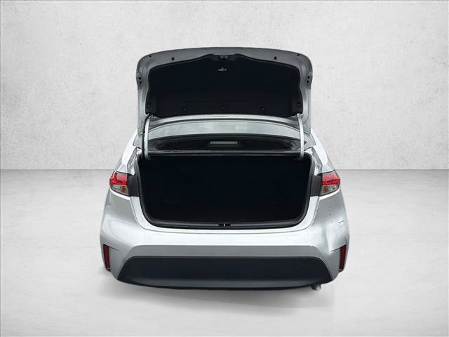 Certified 2025 Toyota Corolla LE w/ LE Premium Package FWD image 6