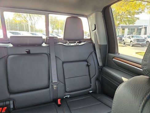 New 2026 GMC Sierra 2500 Denali w/ Denali Reserve Package AWD/4WD image 14