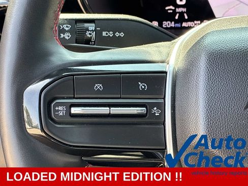 Used 2025 Chevrolet Colorado Z71 w/ Midnight Edition AWD/4WD image 28