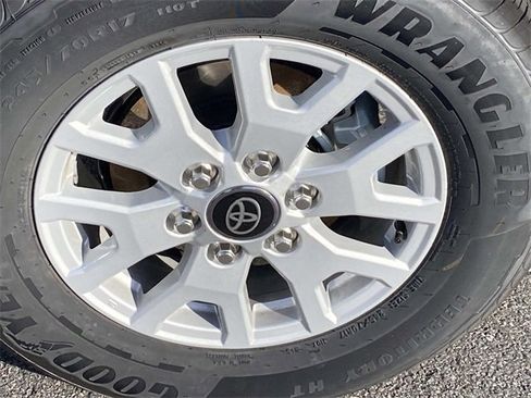 New 2025 Toyota Tacoma SR5 image 6