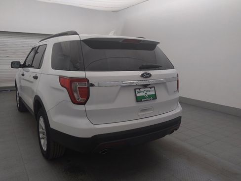 Used 2017 Ford Explorer 4WD image 5