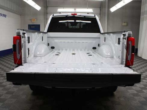 Used 2026 Ford F250 Platinum AWD/4WD image 51