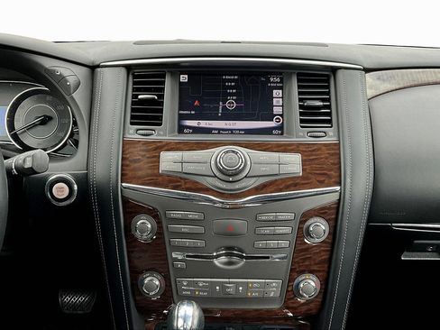 Used 2018 Nissan Armada SL image 6