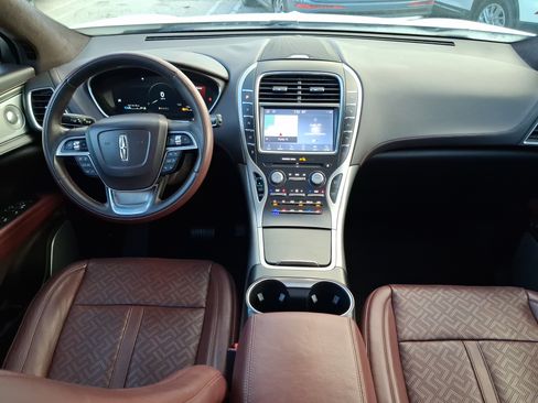 Used 2019 Lincoln Nautilus Black Label FWD image 7
