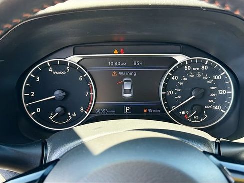 Used 2024 Nissan Altima 2.5 SR FWD image 12