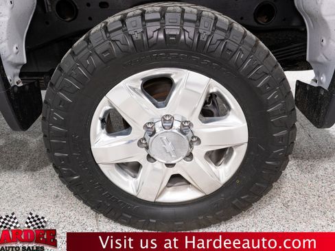 Used 2024 Chevrolet Silverado 2500 W/T w/ WT Fleet Convenience Package AWD/4WD image 10