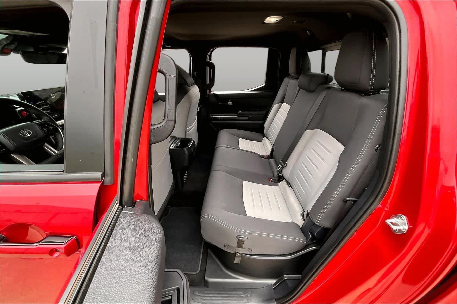 Used 2024 Toyota Tacoma TRD Sport w/ TRD Sport Upgrade Package AWD/4WD image 19
