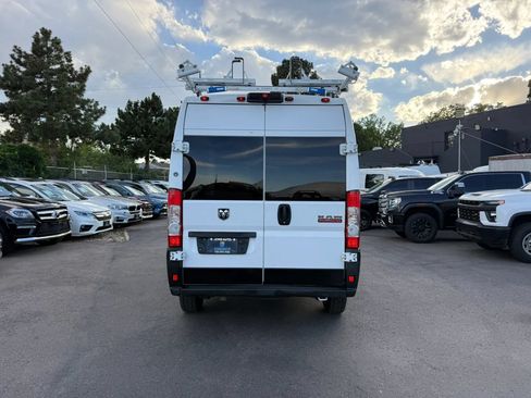 Used 2021 RAM ProMaster 2500 FWD image 5